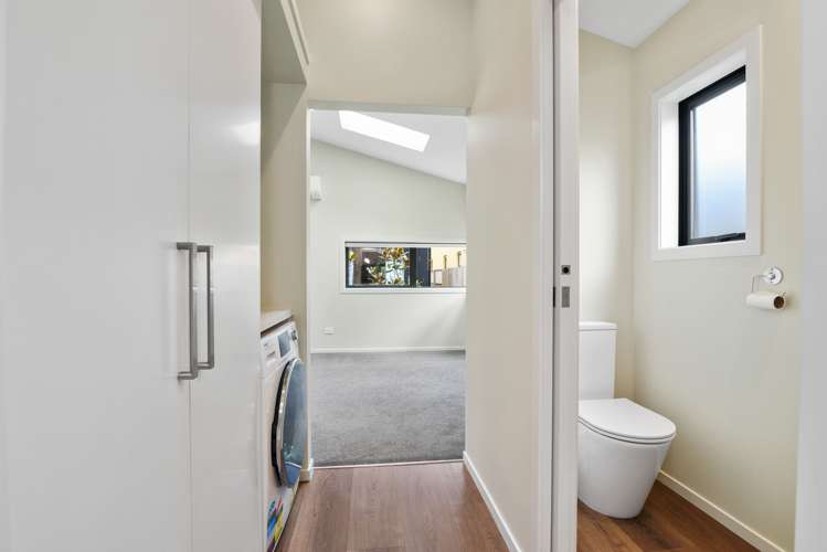 83 North Road North East Valley_5