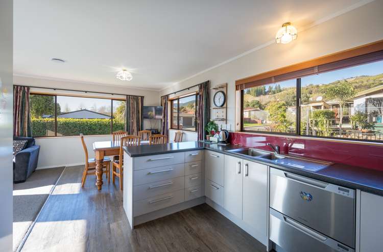 14 Selbourne Avenue Richmond_6