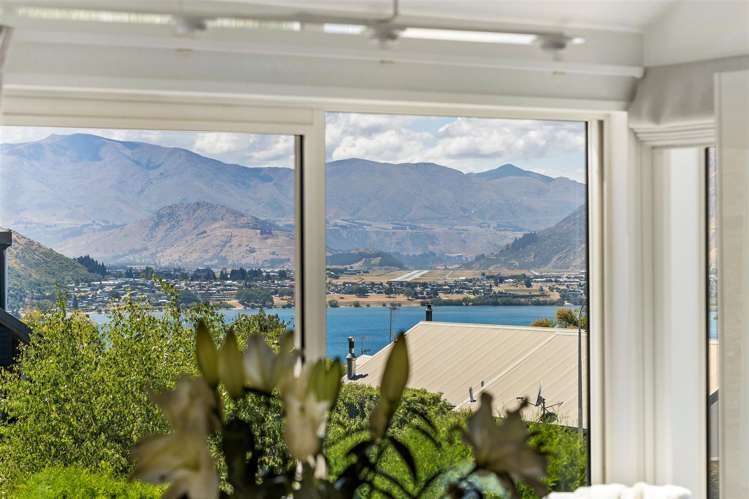 66 Hensman Road Queenstown_11