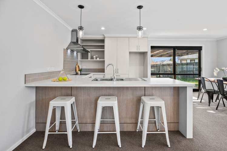 3/94 Lyon Street_1