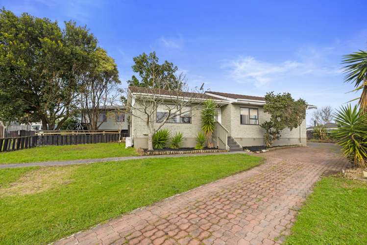 19 Stoll Place Clendon Park_1