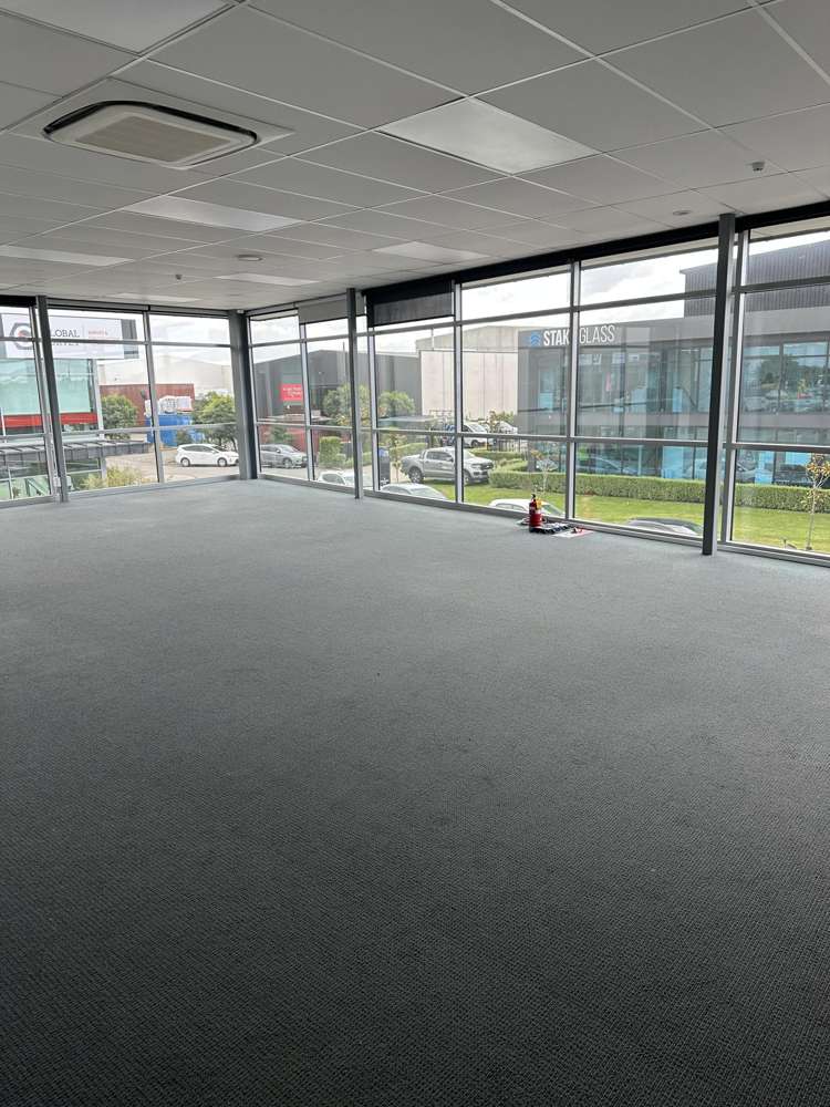 7/2 Distribution Lane Sockburn_2