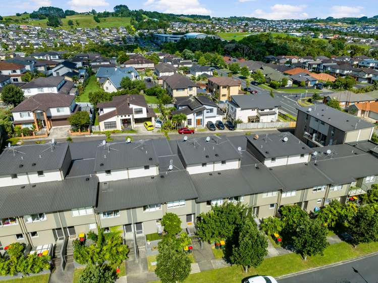 12/1 Gracechurch Drive Flat Bush_31