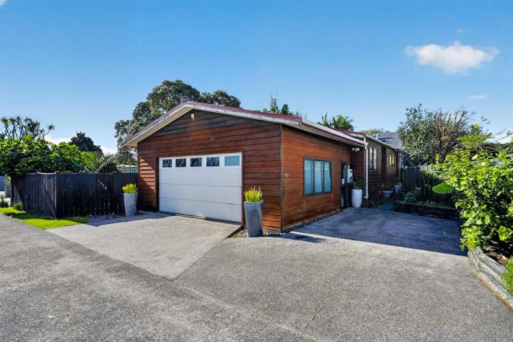 101B Beach Road Pahurehure_32