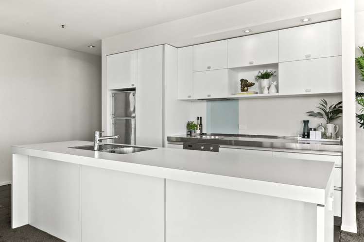 202/22 Liardet Street New Plymouth Central_7