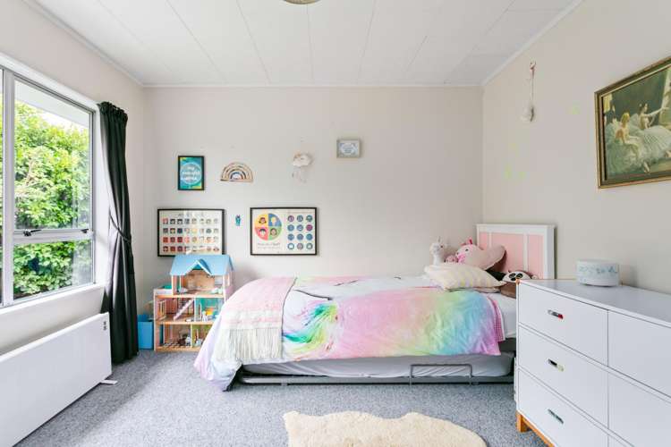 22 Pine Street Mangapapa_12