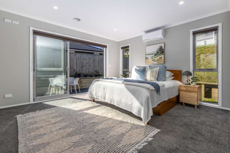 20 Rotorua Grove Aotea_12