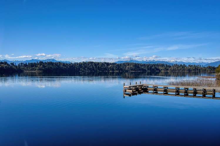 91 Beach Road Kakapotahi_47