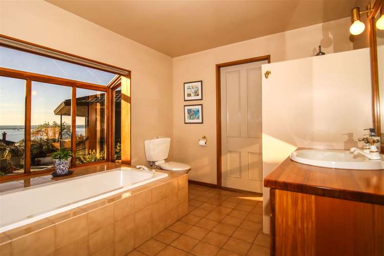 15 Richardson Street Britannia Heights_14