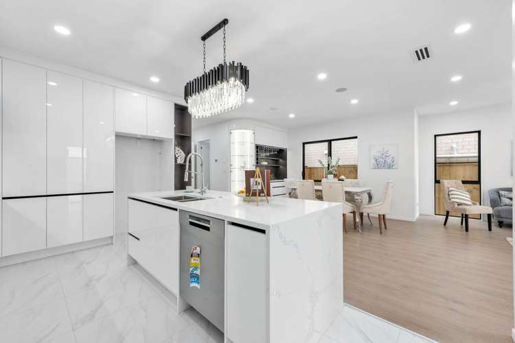 24 Crossgar Road Flat Bush_5