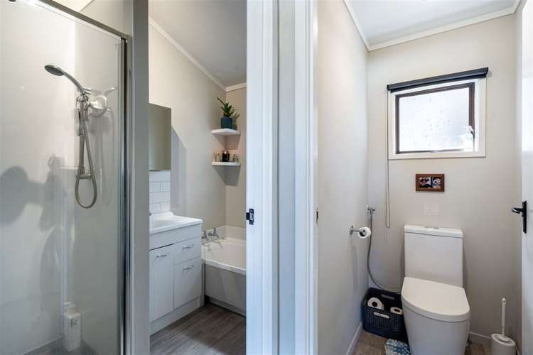 1/7 Newstead Avenue Browns Bay_9