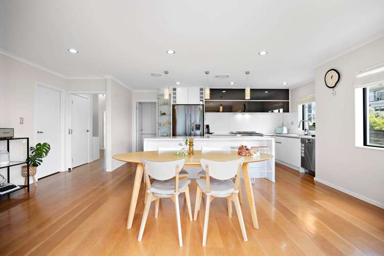 95 Medallion Drive Oteha_12