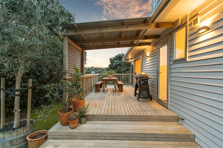 33 Saddleback Rise Murrays Bay_23