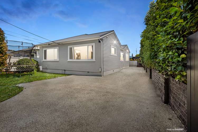 8 Bentinck Avenue Strathmore Park_14