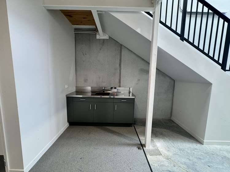 12/11 Northside Drive Westgate_7