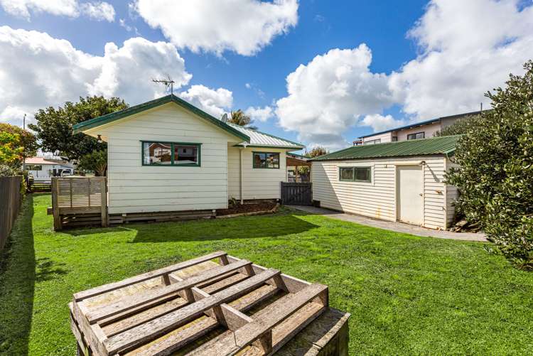 44 Taihiki Road Clarks Beach_14