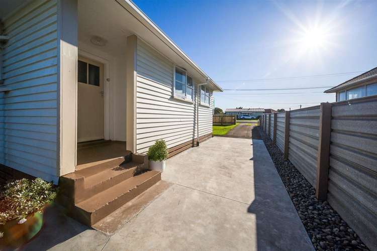 279 South Road Hawera_11