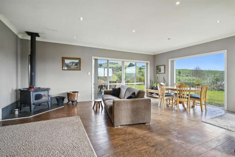 215 Flag Swamp Road Waikouaiti_16