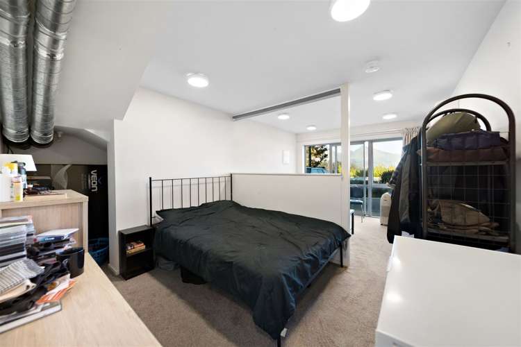 6 Beetham Street Queenstown_11