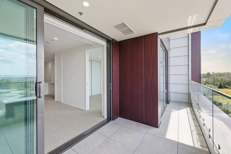 904/8 Waikumete Road Glen Eden_22