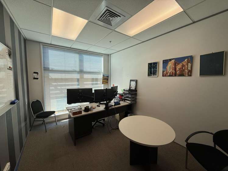 1 and 5/126 Trafalgar Street City Centre_15