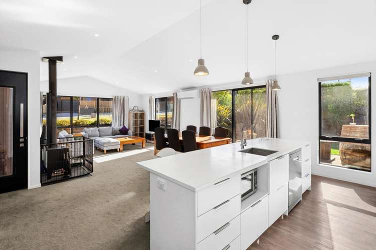 51 Kirimoko Crescent_3