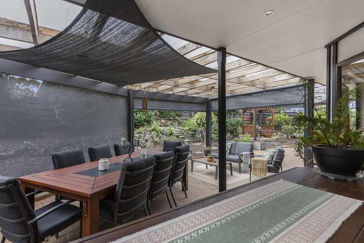 12 Kurnell Drive Botany Downs_40