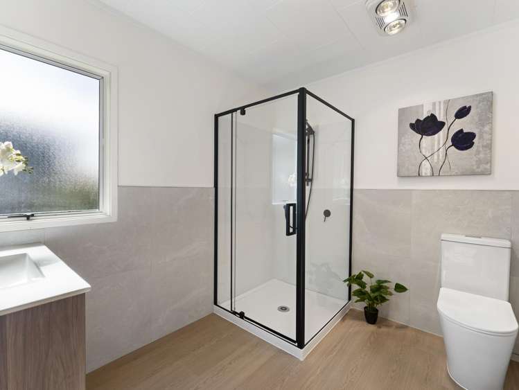 20 Rukumoana Place Clendon Park_13