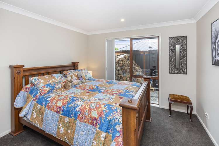 2 Bonecrusher Street Lincoln_21