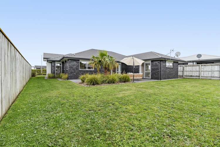 71 Links Drive Waiwhakaiho_26