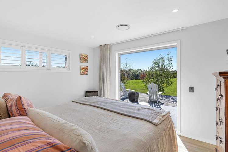 1037 State Highway 1 Te Horo_11