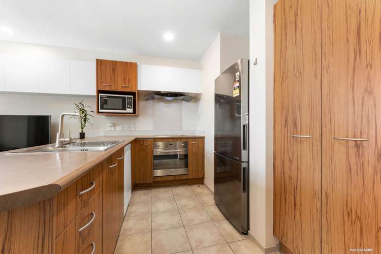 2/17 Georgia Terrace Albany_5