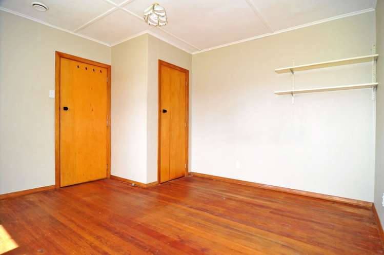 4 Turnbull Street Brockville_10