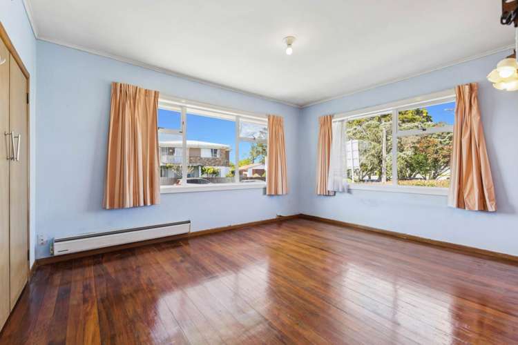 47 Macleans Road Bucklands Beach_11