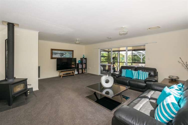 16 Beatrice Street Rarangi_11