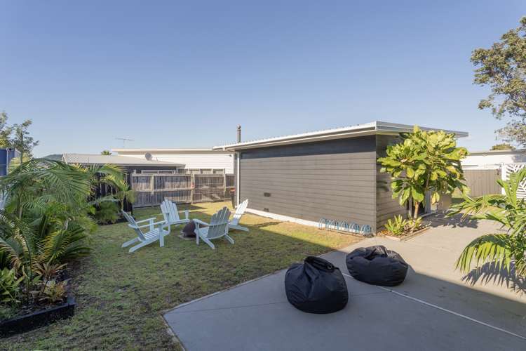 127 The Fairway Matarangi_20