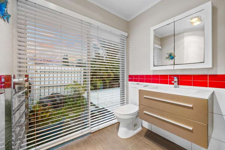 2/15 Riverview Road Panmure_10