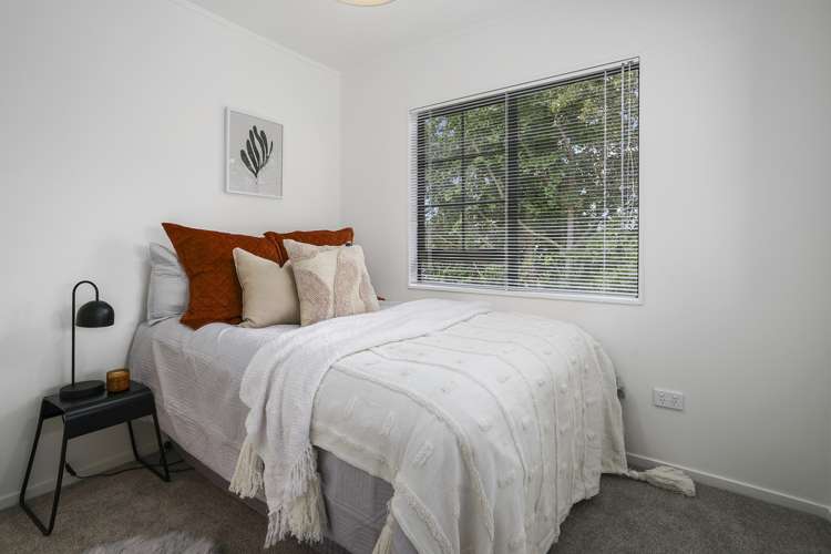 66b Woodglen Road Glen Eden_12