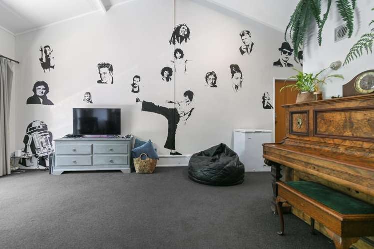 149 Atkinson Road Titirangi_11