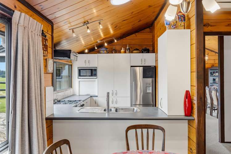 44 and 47 Waianiwa Place Tokoroa_7