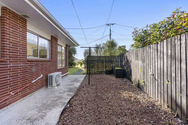 1/2 Vodanovich Road Te Atatu South_21