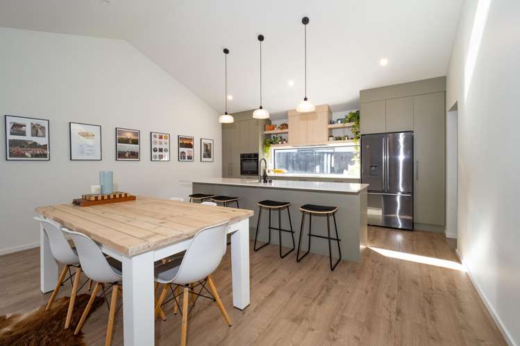 9 Redhaven Rise Netherby_38