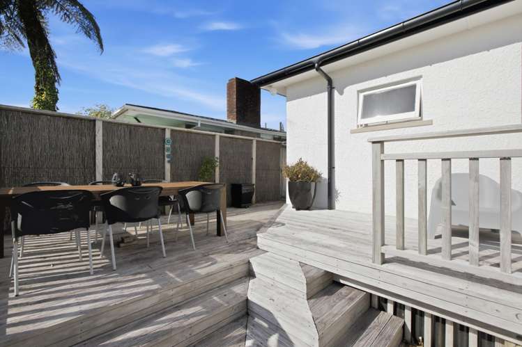 53 Gilbert Street New Plymouth Central_24
