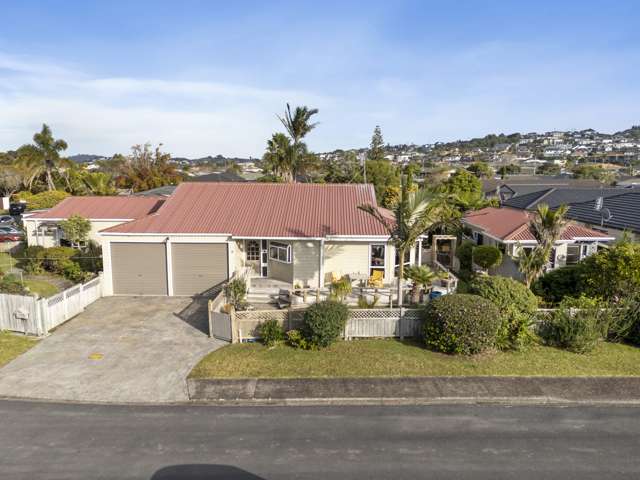 6 Lillian Place Orewa_1