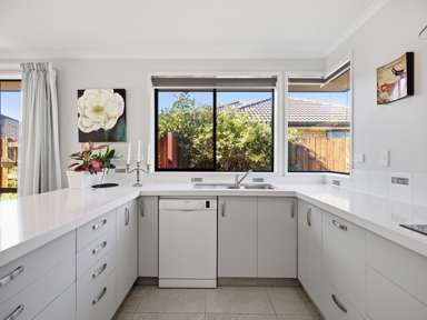 723 Gloucester Road_1