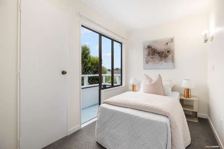 3/15 Swanson Road Henderson_11