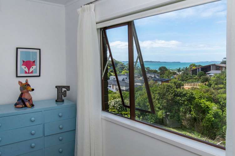 35 Mcmillan Place Mellons Bay_22