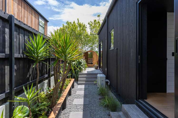 12A Hurley Street Christchurch Central_14