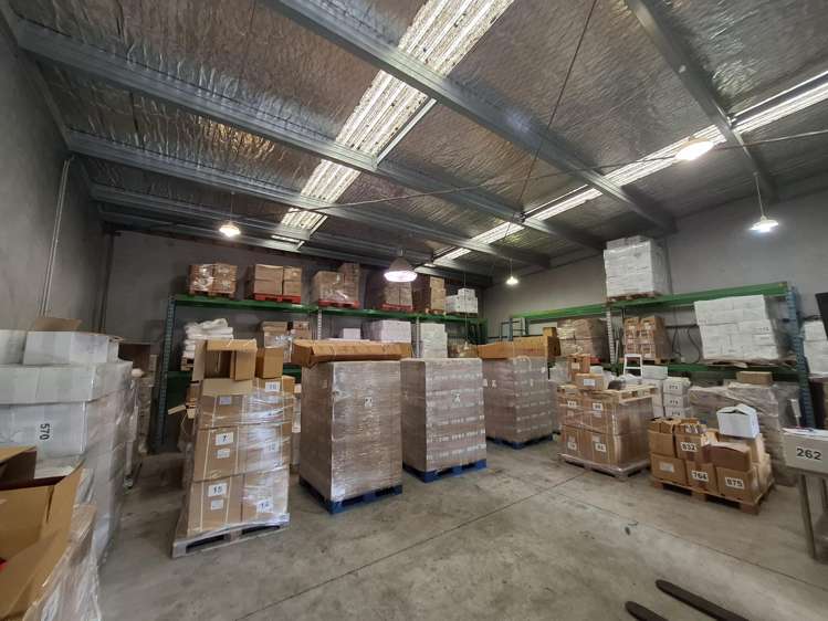 2/3 Brick Street Henderson_5