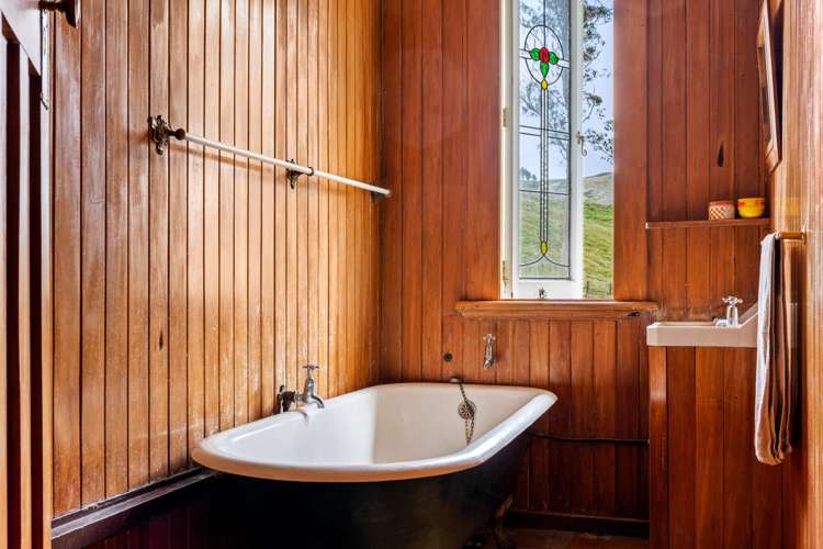 1909 Tiniroto Road Waerengaokuri_17